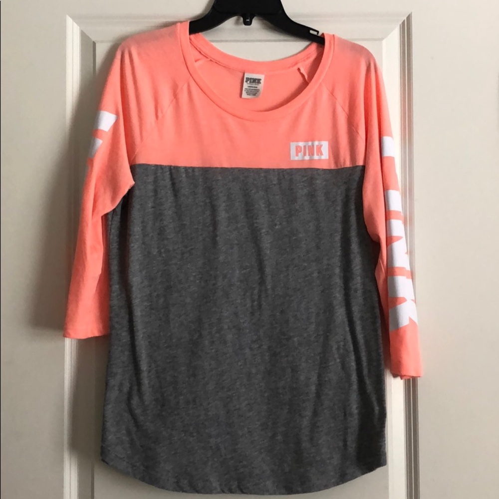 PINK Women’s baseball tee size large